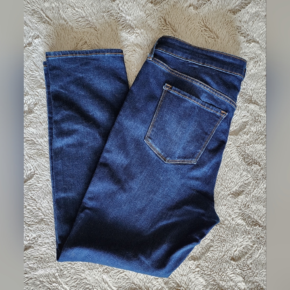 Mid-Rise Power Slim Straight Jeans for Women Dark Wash Color